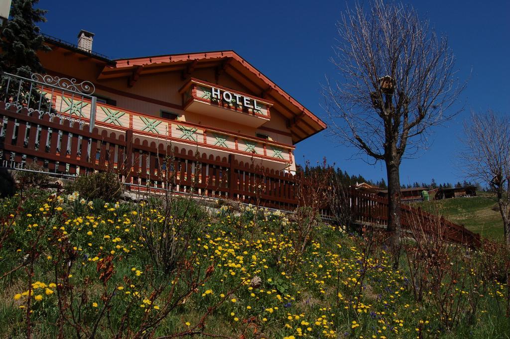 Hotel Millefiori Vigo di Fassa Pokój zdjęcie