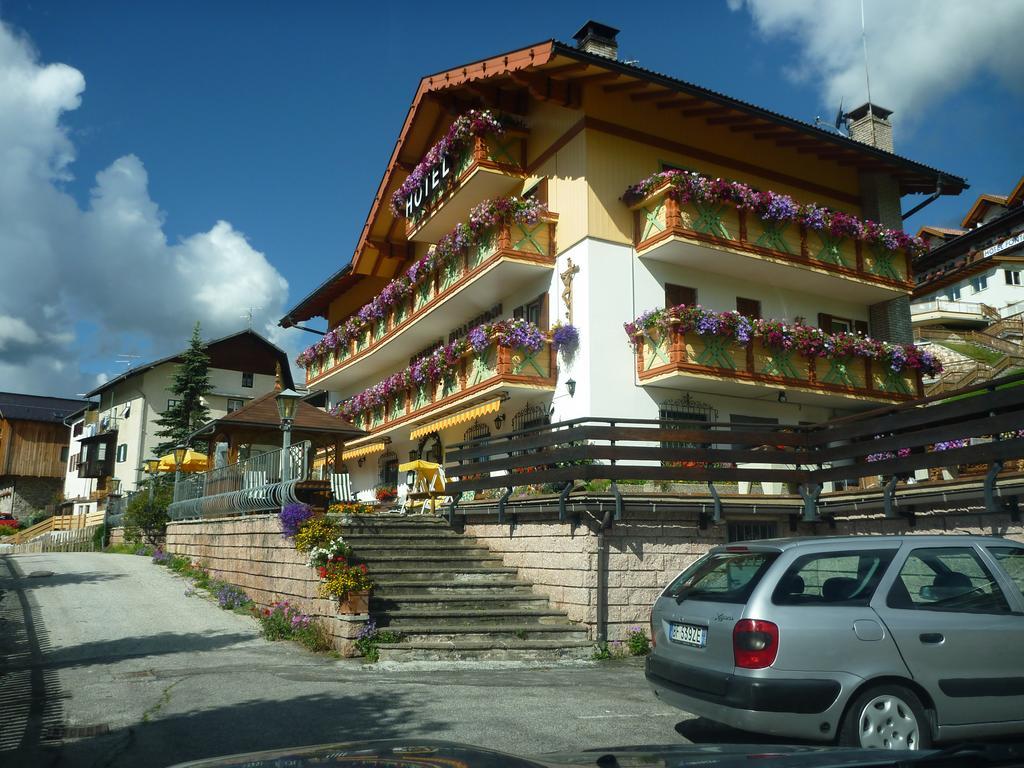 Hotel Millefiori Vigo di Fassa Zewnętrze zdjęcie